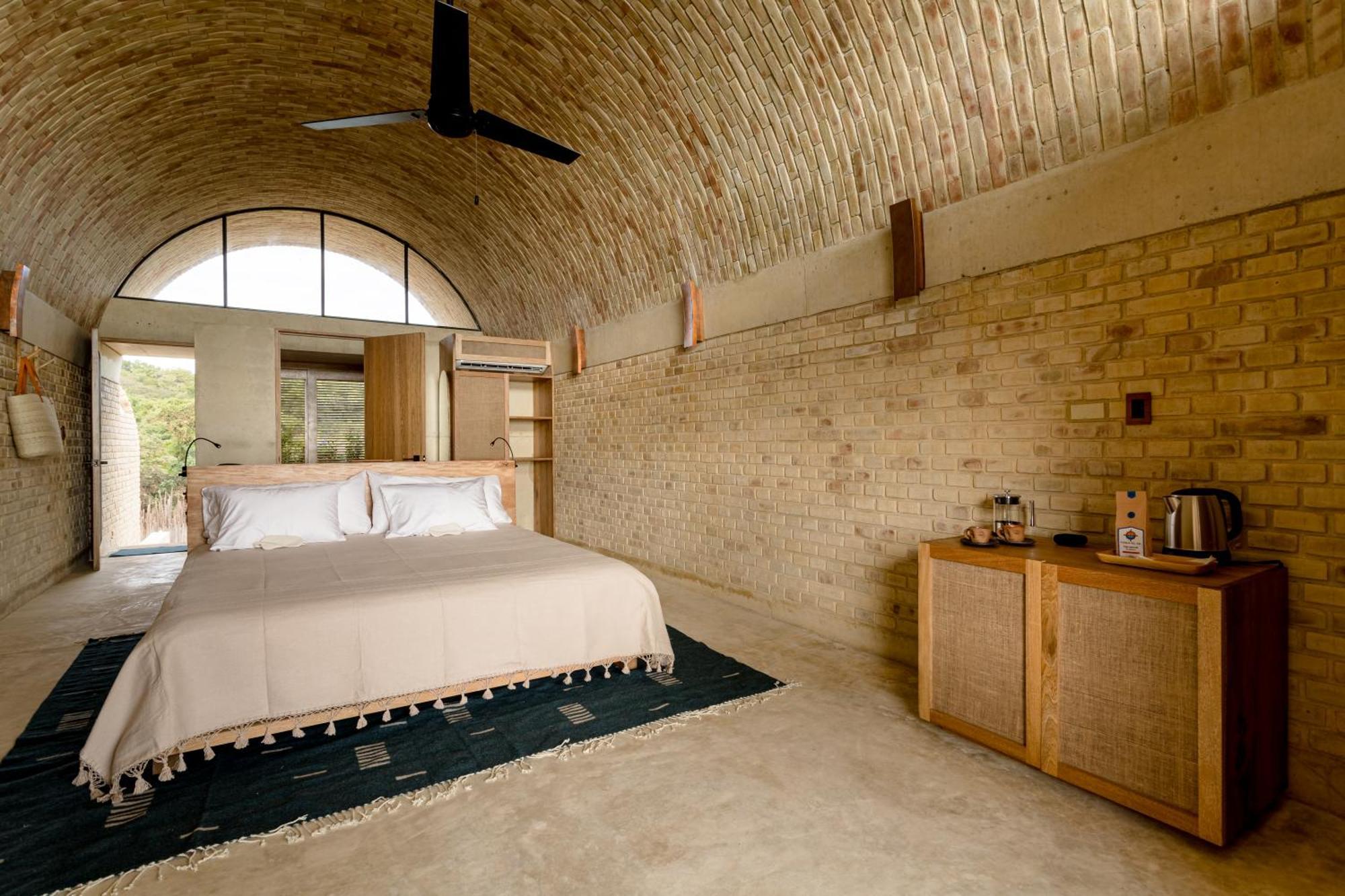 ホテル Casona Sforza プエルト・エスコンディード 部屋 写真